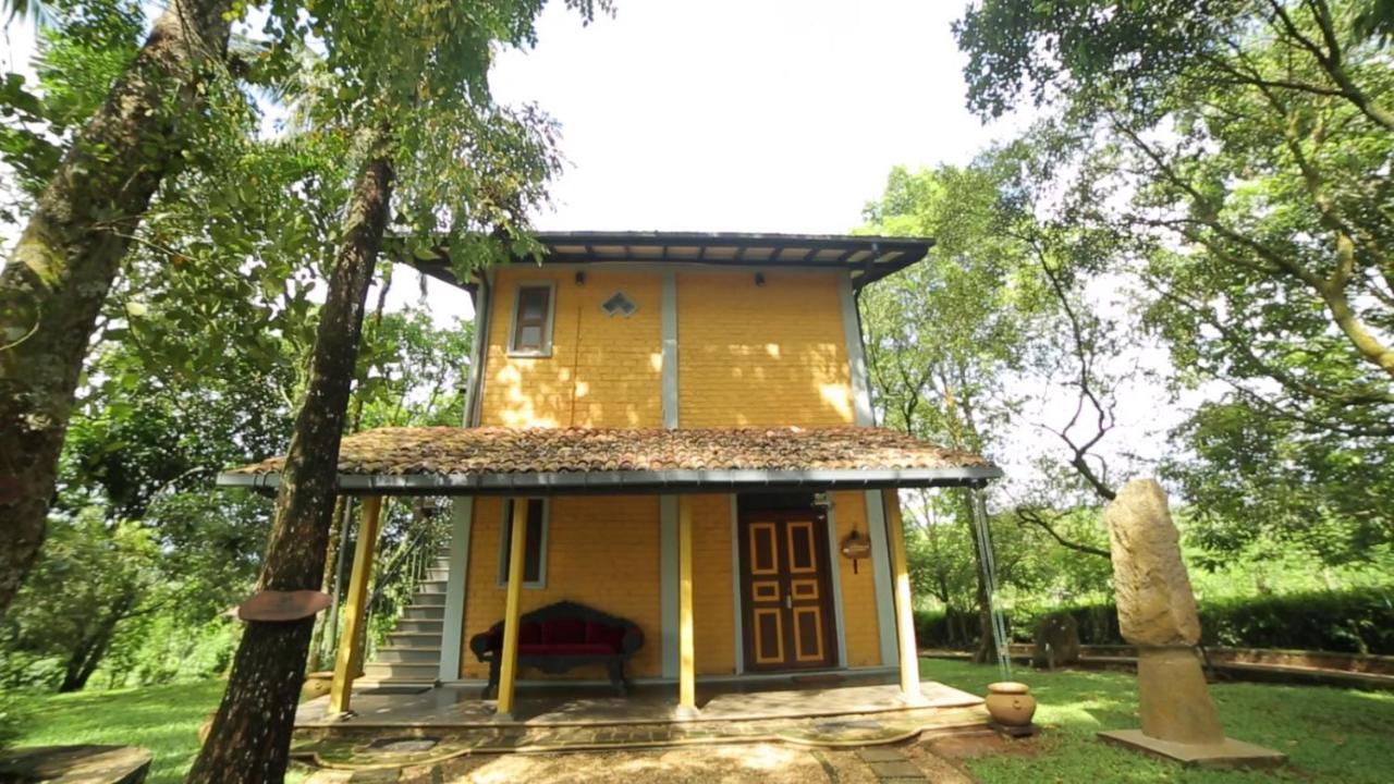 Lake Serenity Resort & Spa Kuruwita Extérieur photo